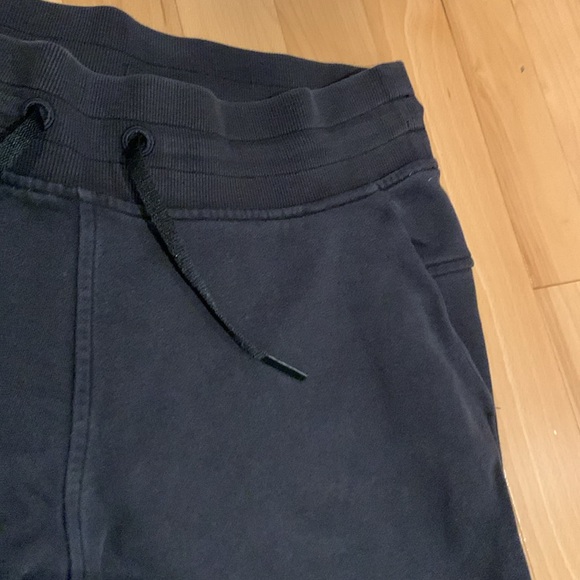 Lululemon Ready to Rulu High-Rise Jogger
Full Length Black - size 8 - Picture 4 of 16